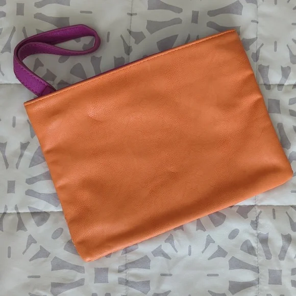 Shiraleah Color Block Clutch. - Picture 3 of 8